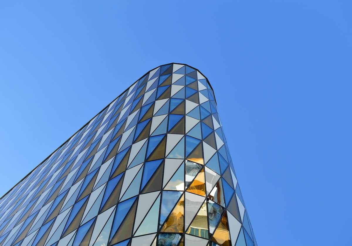 开云下载-天秀！绍尔后场启动人球分过连过3人+不看人传球，贝维斯打门被扑